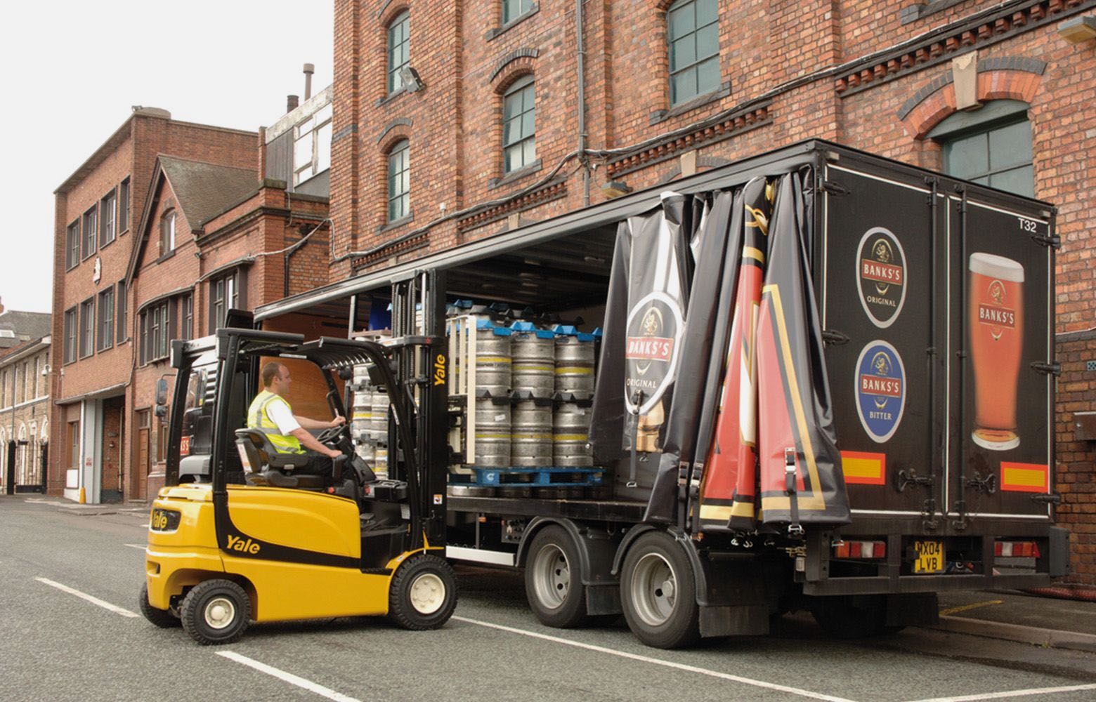 Noleggio di carrelli Yale a breve termine