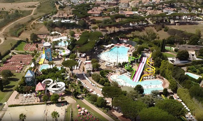 Unicar per Hydromania: movimentazione logistica Yale per l’acquapark più grande di Roma